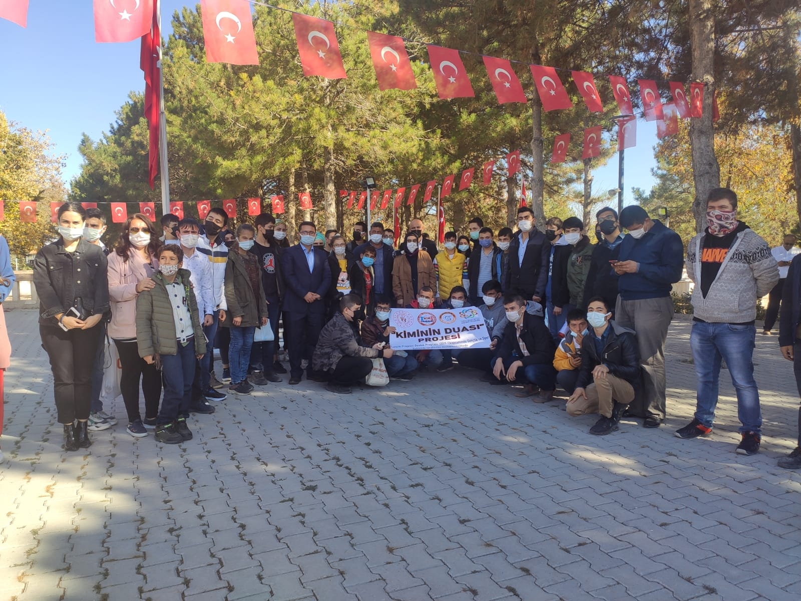 ÖZEL ÖĞRENCİLERDEN VATAN BÜTÜNLÜĞÜNE ANLAMLI DUA