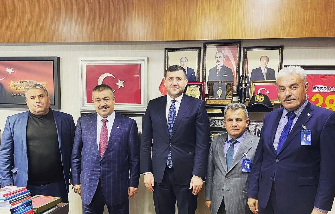 BAKİ ERSOY, KOCASİNAN MAHALLESİNDE YAŞANAN SU SORUNUNU DSİ’YE İLETTİ