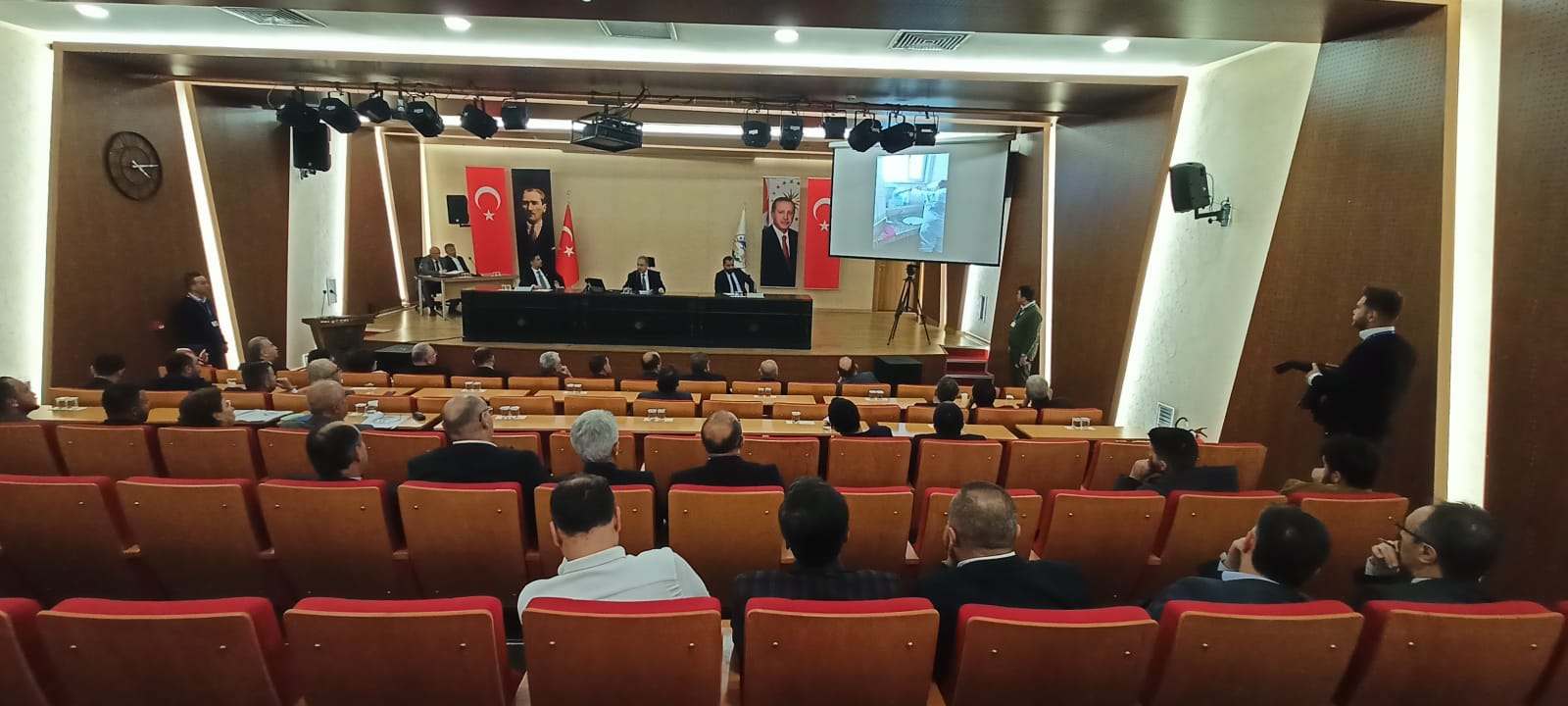 TALAS BELEDİYESİ KASIM AYI MECLİS TOPLANTISI’NDA GERGİN ANLAR