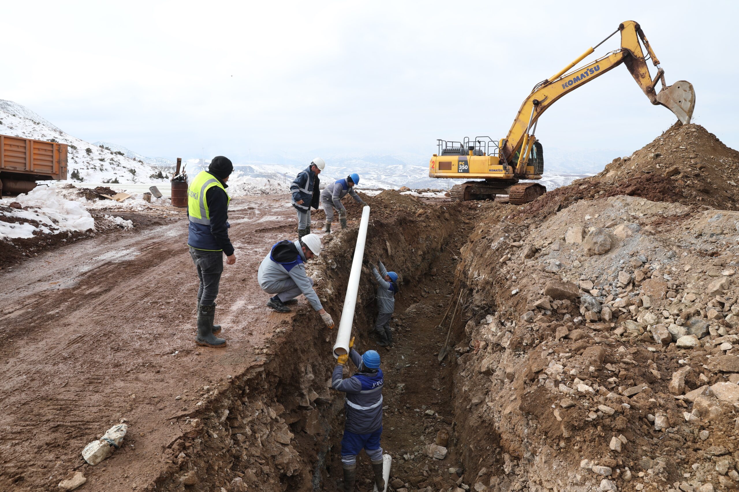 BAŞKAN BÜYÜKKILIÇ: “1 YILDA 1 MİLYAR 504 MİLYON TL’LİK BÜYÜK ALTYAPI YATIRIMI YAPTIK”