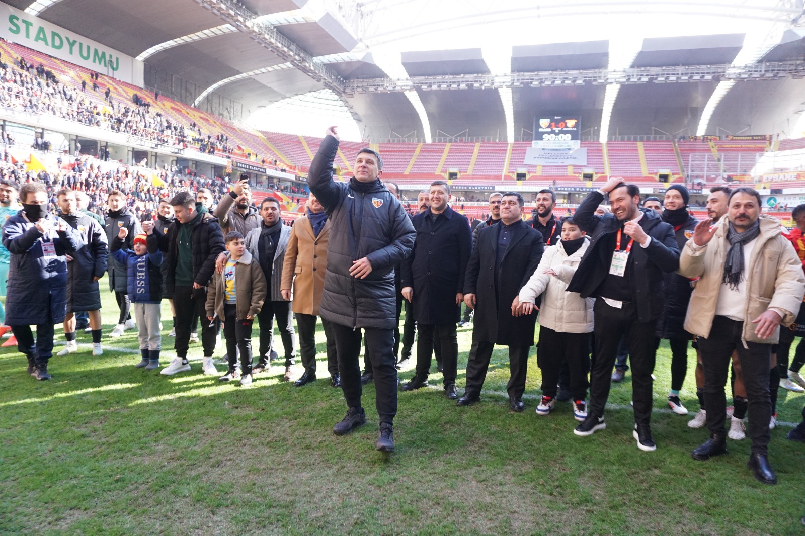 KAYSERİSPOR’DA SERGEJ JAKİROVİC ETKİSİ