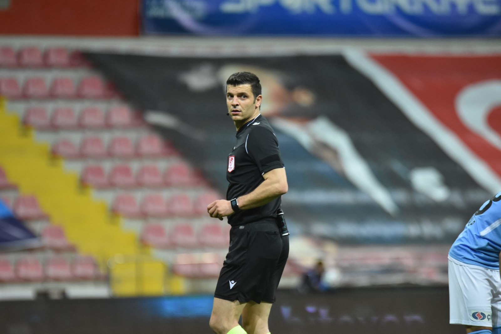 ALANYASPOR İLE KAYSERİSPOR MAÇINI ÜMİT ÖZTÜRK YÖNETECEK