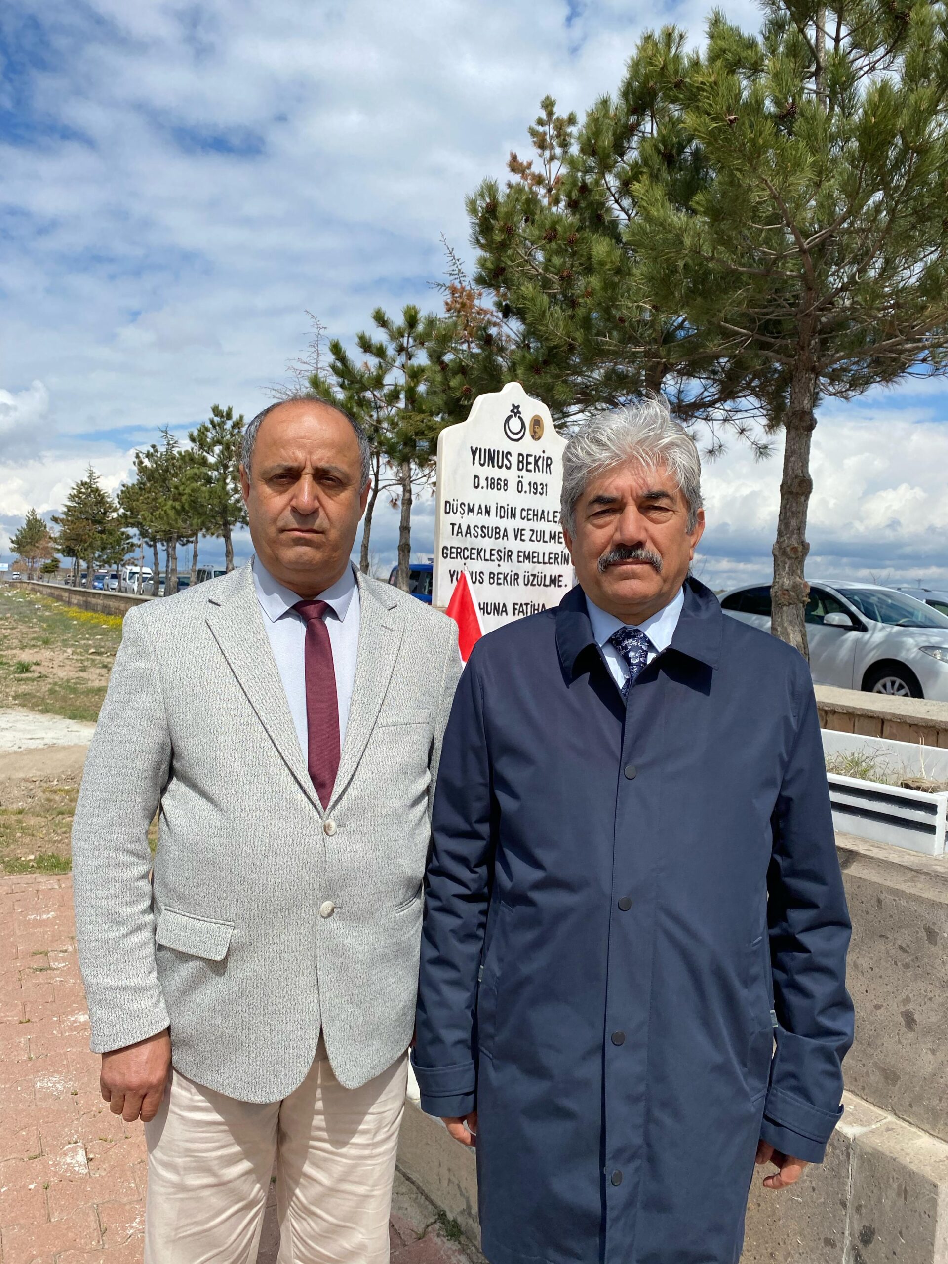 Türkçü Gazeteci Yunus Bekir kabri başında anıldı