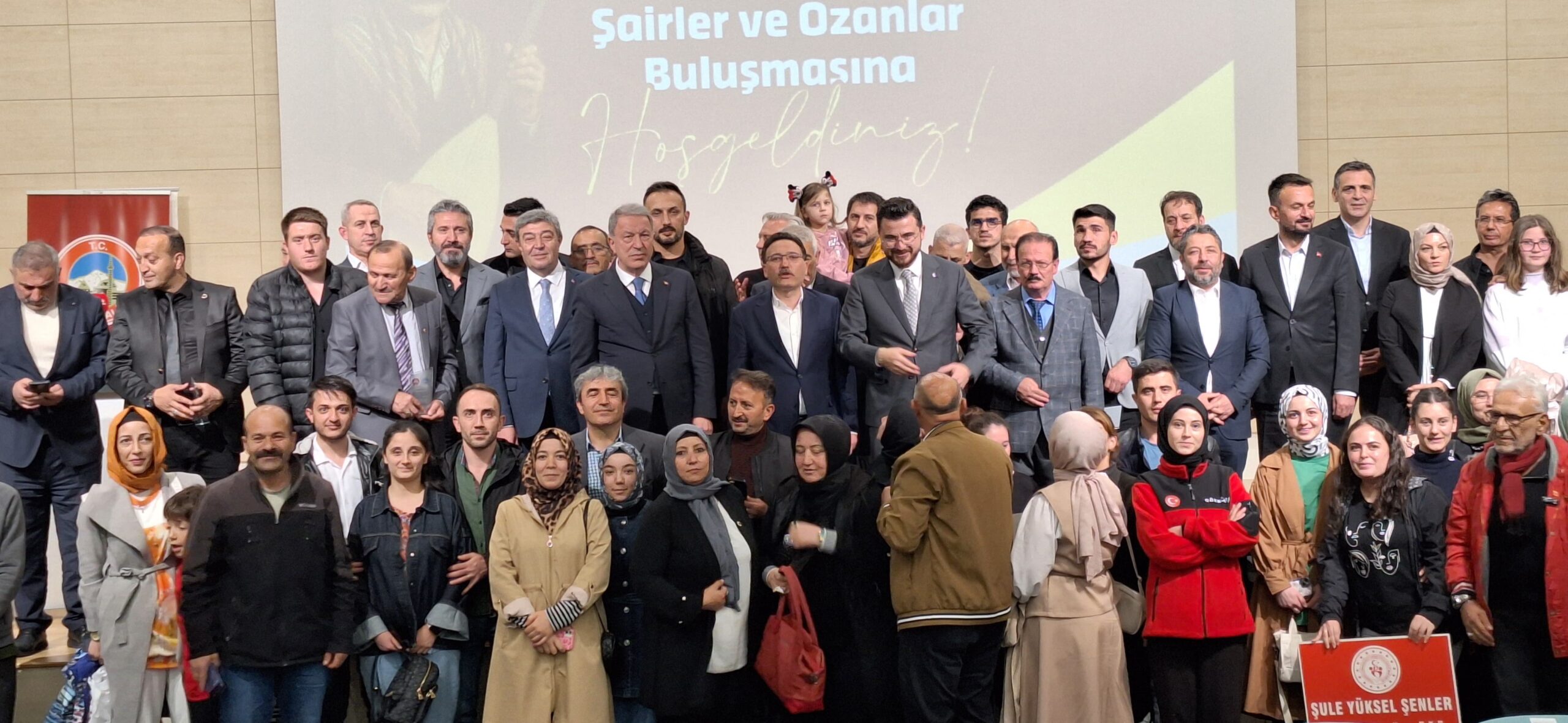 Akar, “Şairlerimiz, ozanlarımız ile kültürümüzün taşınmasına katkı sağlamalıyız”