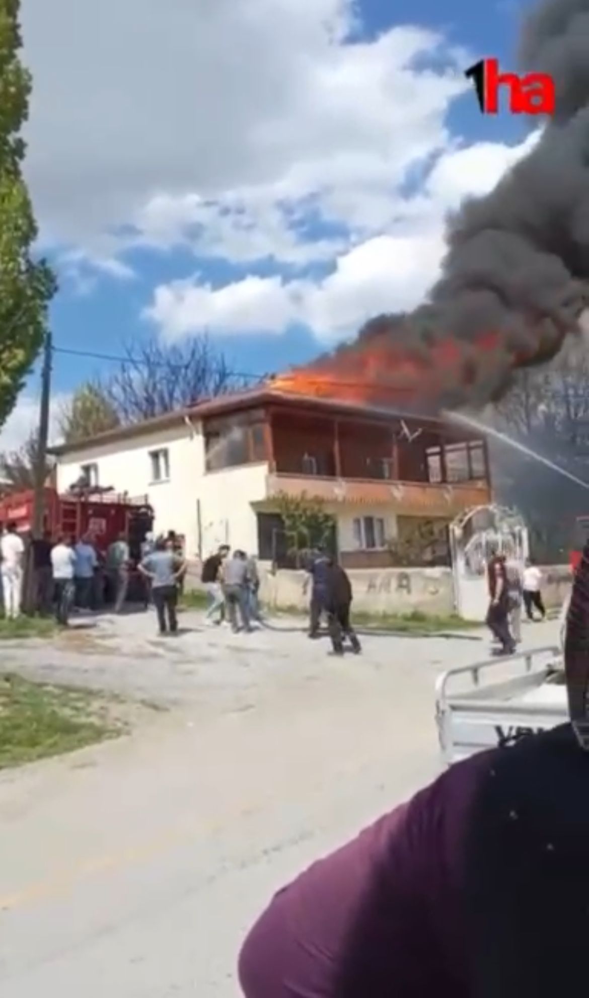 Bünyan’da çatıda çıkan yangın söndürüldü