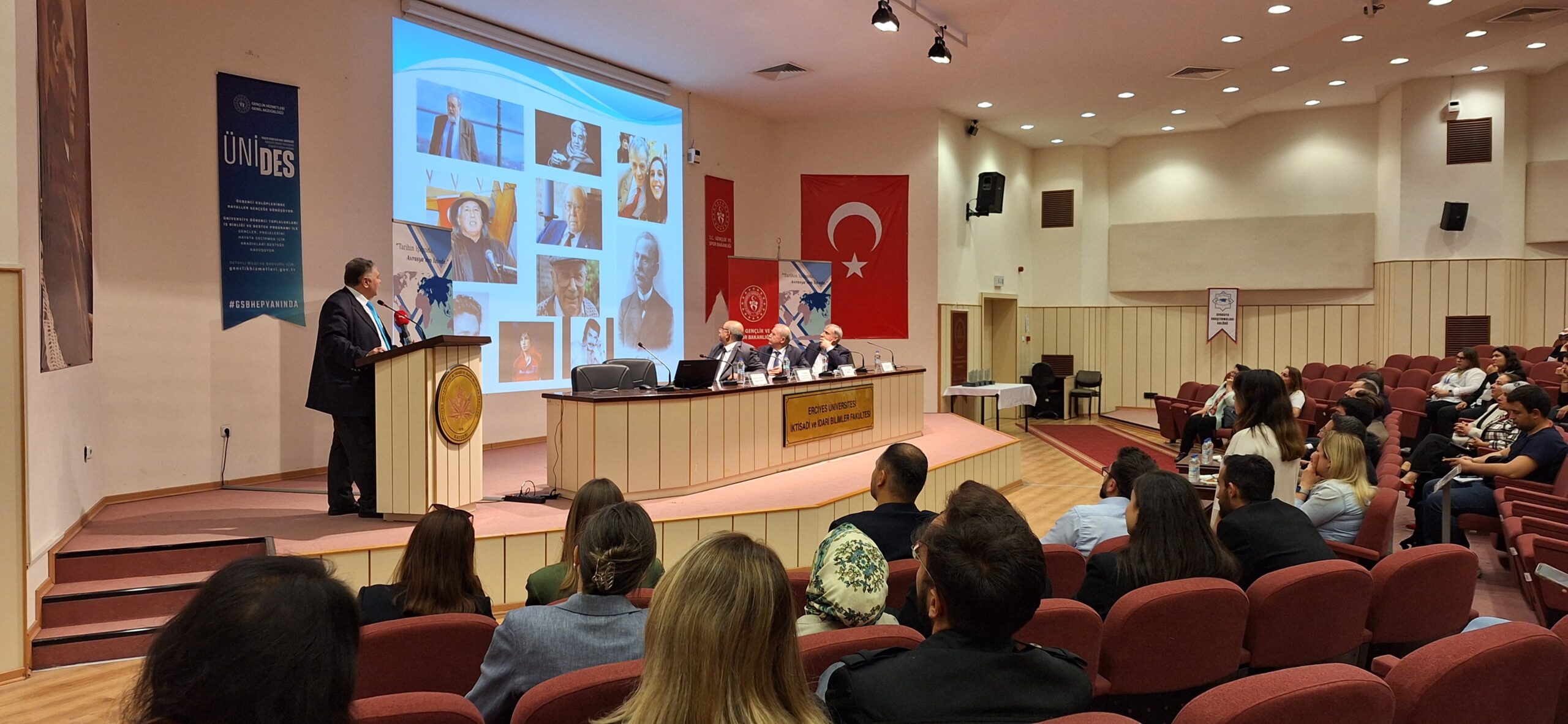 Prof. Dr. Sümer; “Kırım bildik bileli bir Türk yurdu”