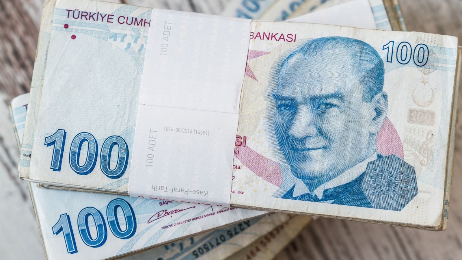 ASGARİ ÜCRETLİNİN GÖZÜ TEMMUZ’DA: ARA ZAM GELECEK Mİ?