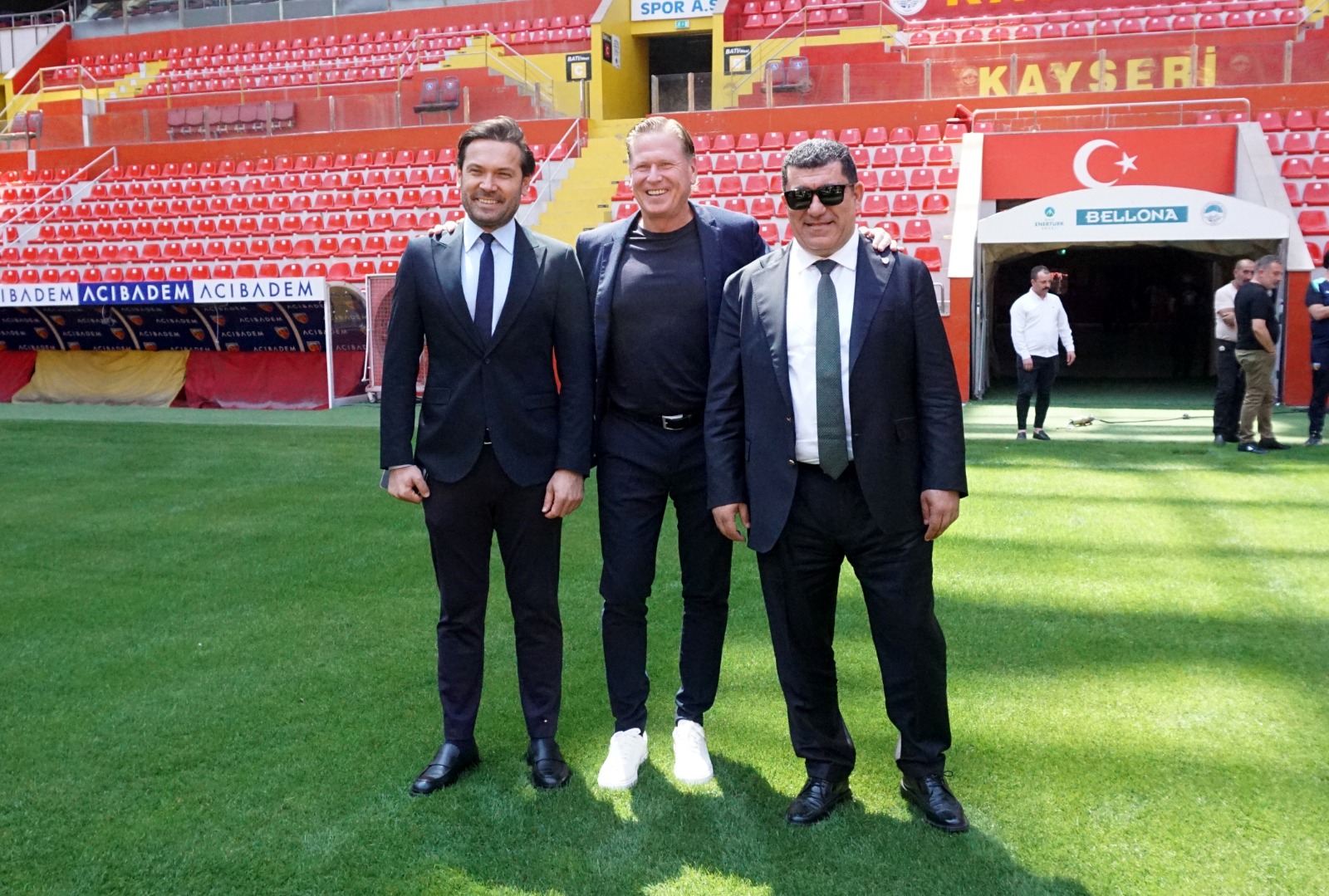 Kayserispor Başkanı Açıkalın: “Bütçemiz dahilinda transfer çalışması yapılacak”