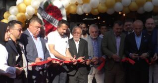 Sinan Chef’s Dönerium Talas’ta hizmete açıldı