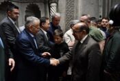 Büyükkılıç, Bayram Namazının Ardından Kayserililerle Bayramlaştı