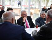 Büyükkılıç’tan, KAYTUR Kahve’de Vatandaşlarla Sıcak Sohbet