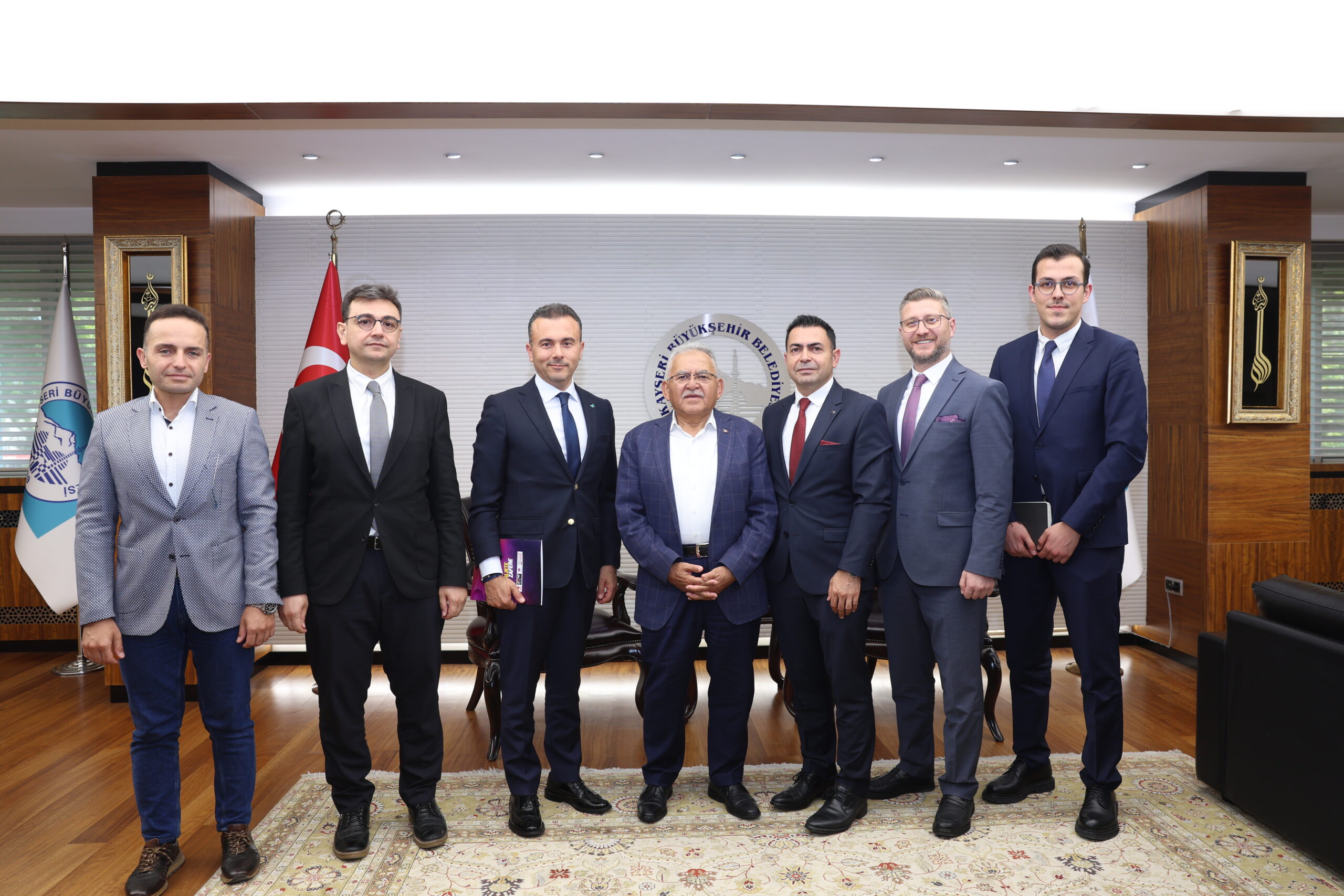 BÜYÜKŞEHİR’DEN ‘TÜRKİYE FİNANS’ İLE İŞ BİRLİĞİ: ULAŞIMDA AYDA 10 KEZ ÜCRETSİZ GEÇİŞ HAKKI