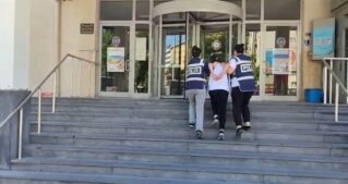 FUHŞA ARACILIKTAN ARANAN HÜKÜMLÜ SAKLANDIĞI ADRESTE YAKALANDI