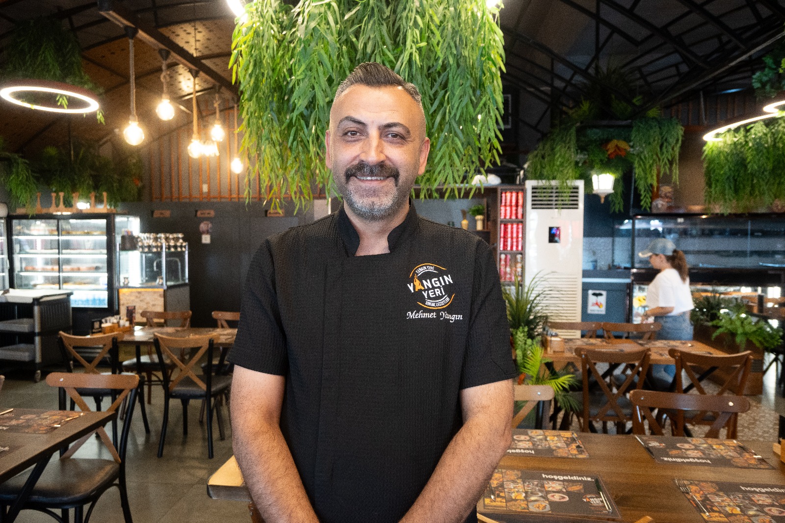 Ticaret Bakanlığı’ndan yeni düzenleme: Menüler hem masada hem cepte