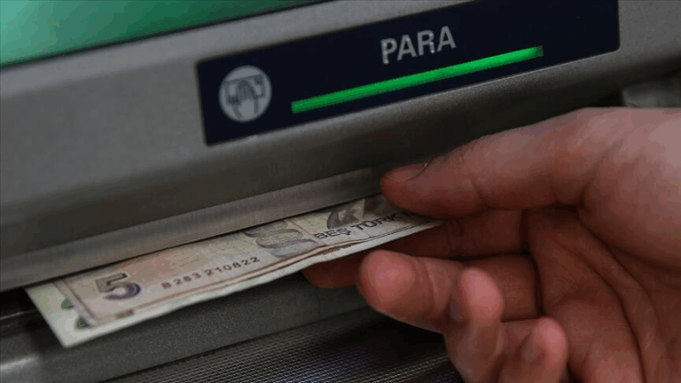 ATM’LERDE PARA YATIRMA LİMİTLERİ DÜŞÜRÜLDÜ