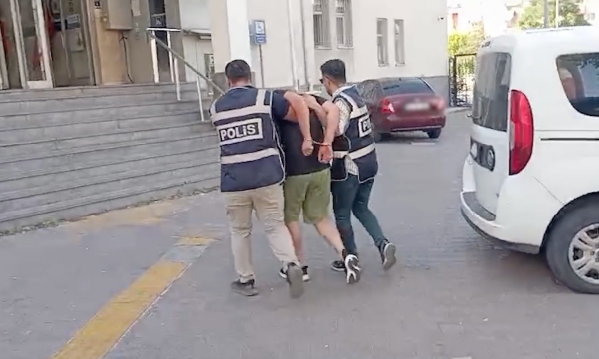 KASTEN ÖLDÜRME SUÇUNDAN ARANAN FİRARİ YAKALANDI