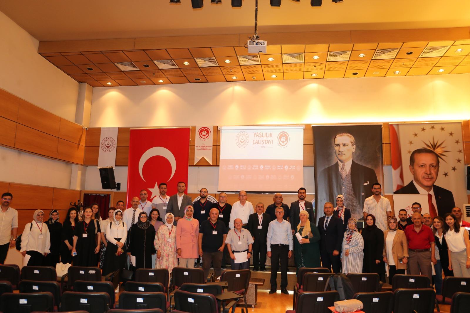 Kayseri’de ‘Yaşlılık Çalıştayı’ düzenlendi