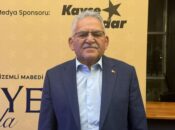 Vali Çiçek: “Başkan Büyükkılıç’ın sağlık durumu iyi, yarın görevinin başında”