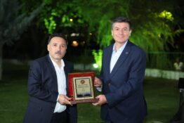 Komutan Dedebağı için veda yemeği düzenlendi