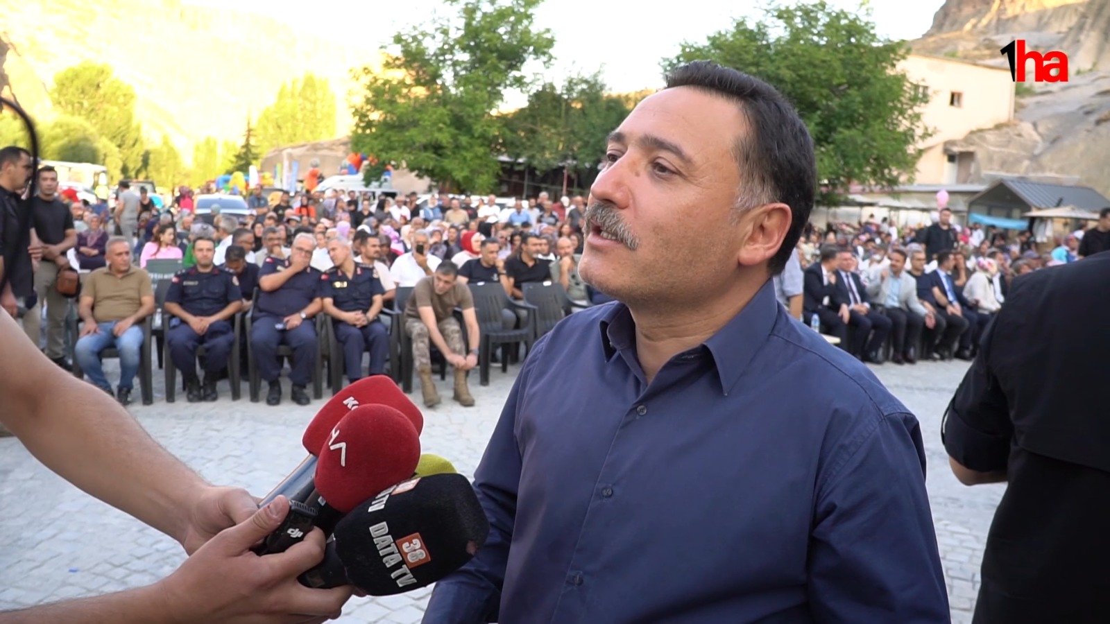 Vali Çiçek; “Soğanlı, meydanıyla, restorasyonuyla muhteşem bir yer haline geldi”