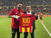 Kayserispor kalecisi Bilal’e önce plaket sonra tepki