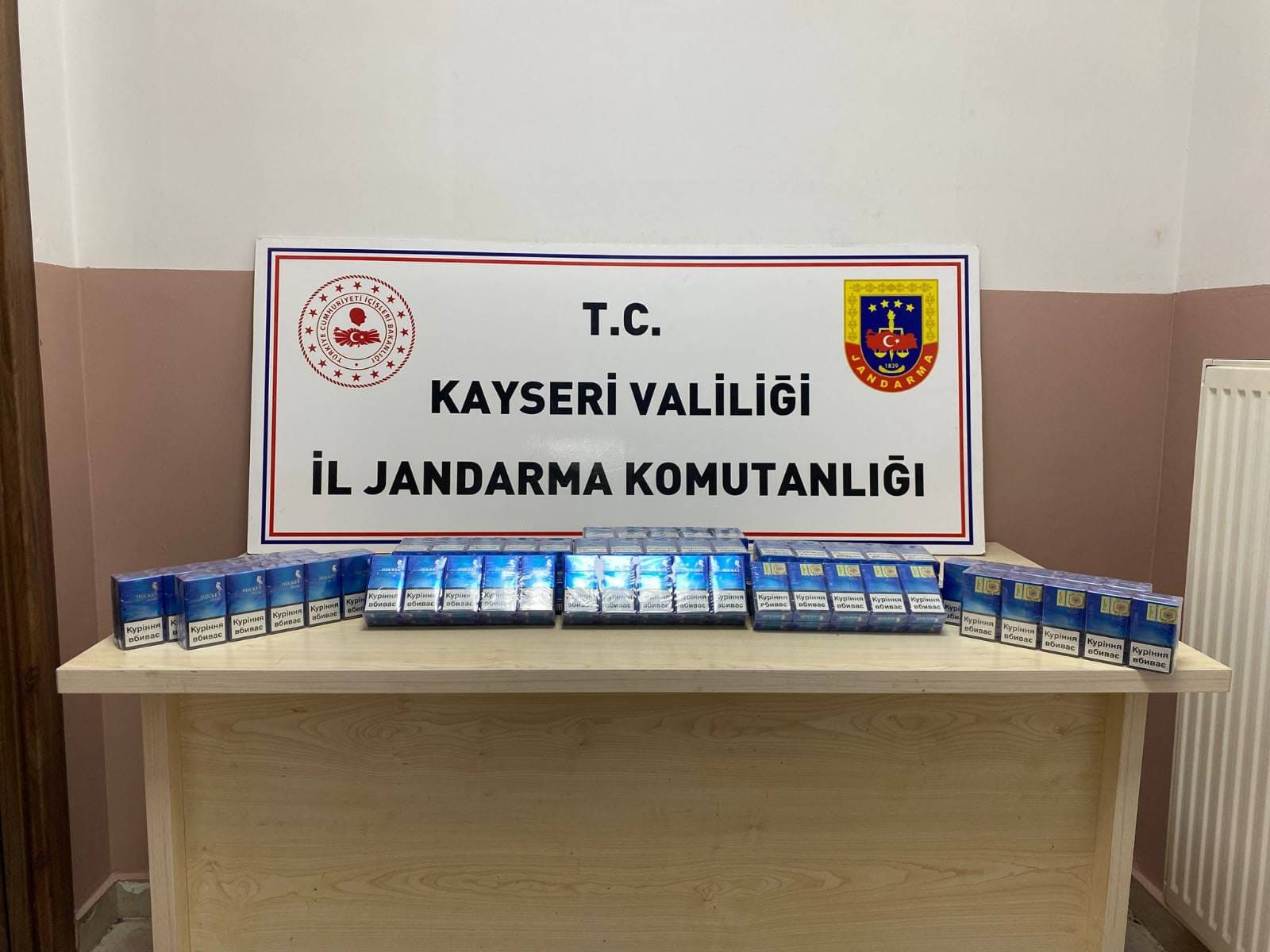 Evinde kenevir yetiştiren şüpheli yakalandı