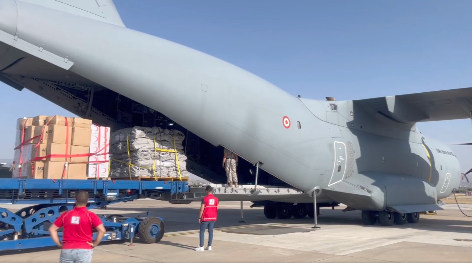 Kayseri Havalimanı’ndan Afganistan’a yardım gönderildi