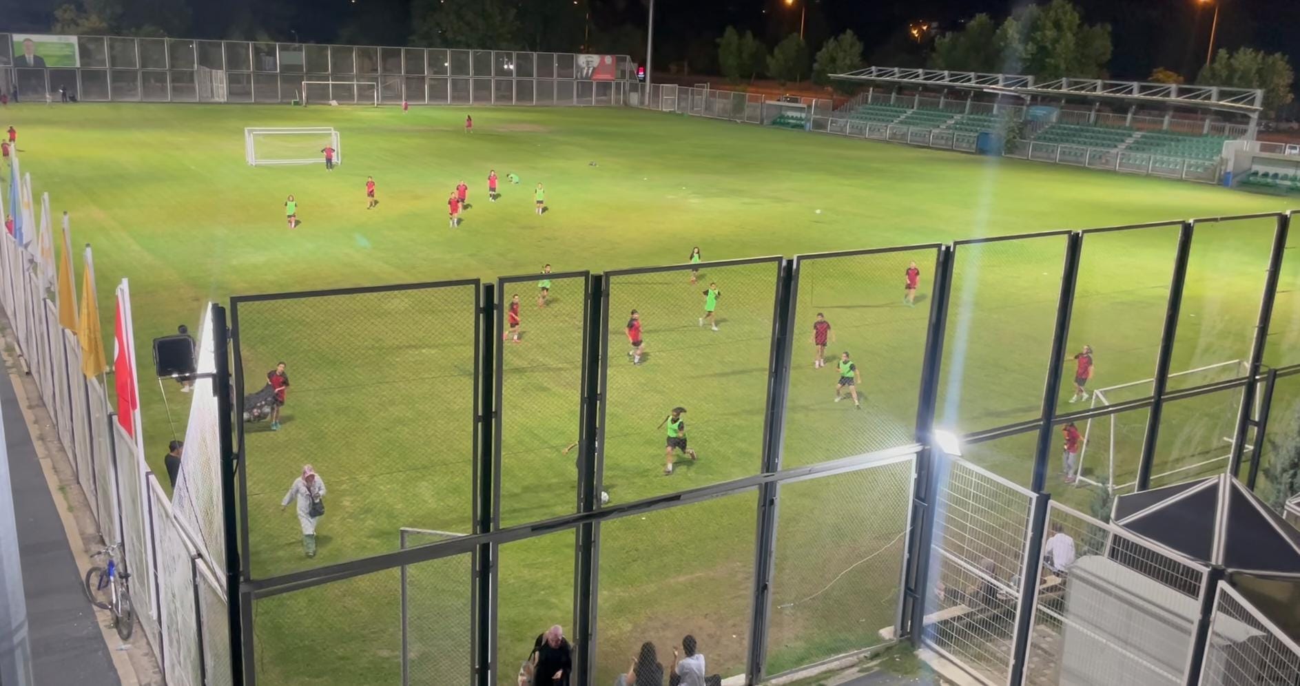 Sümer Stadının ikincisinin zemini de sentetik yapılacak
