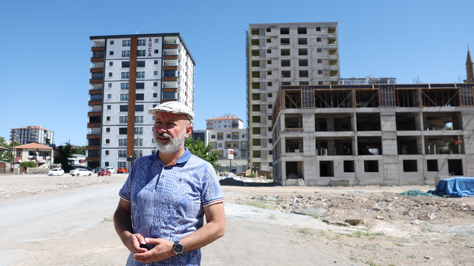 Uğurevler’de kentsel dönüşüm çalışmaları sürüyor
