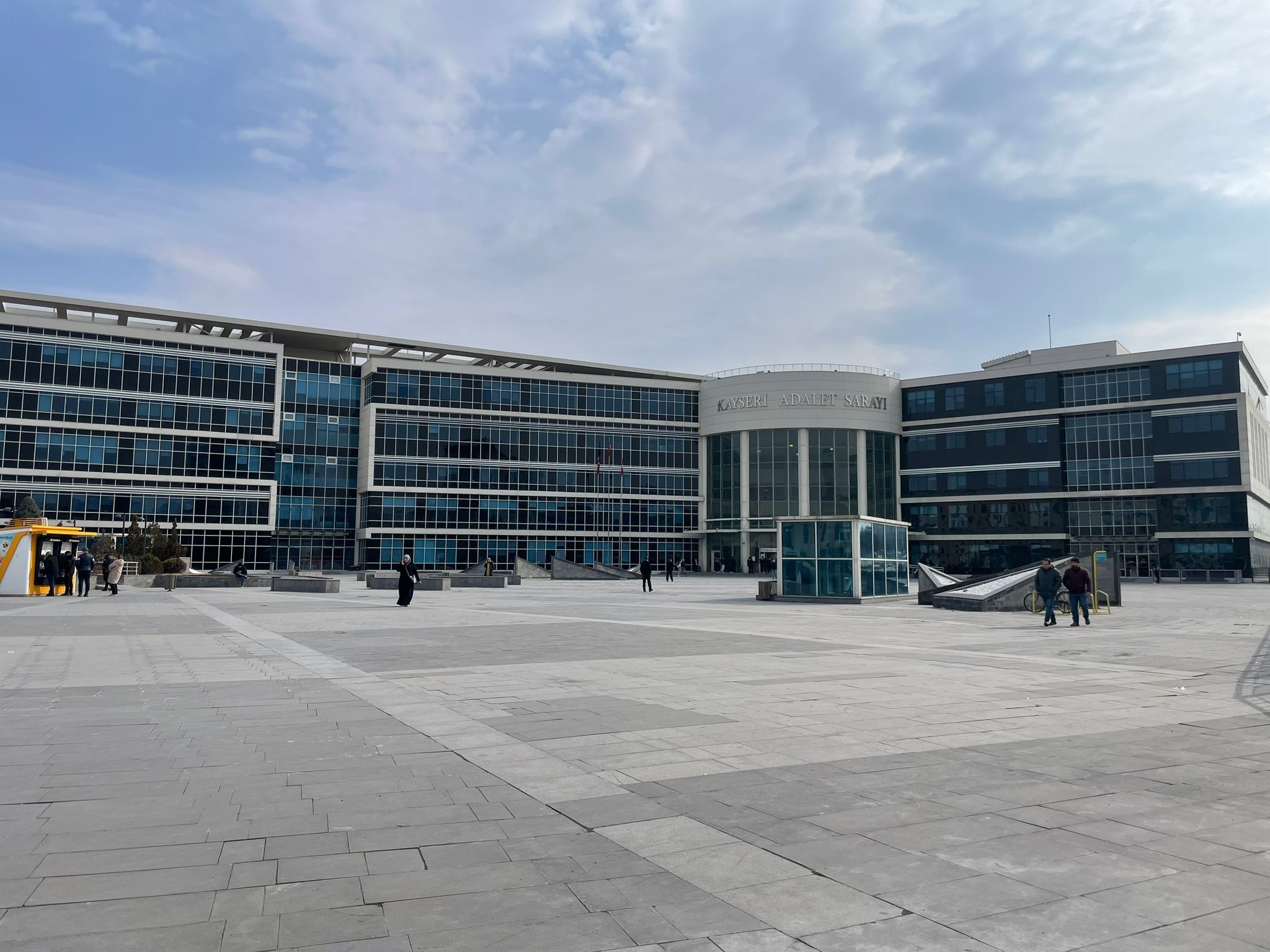 Kiraladığı aracı satmakla suçlanan şahısa 5 yıl hapis