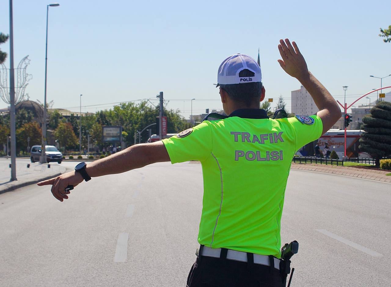 Yeni trafik cezaları meclise sunuldu