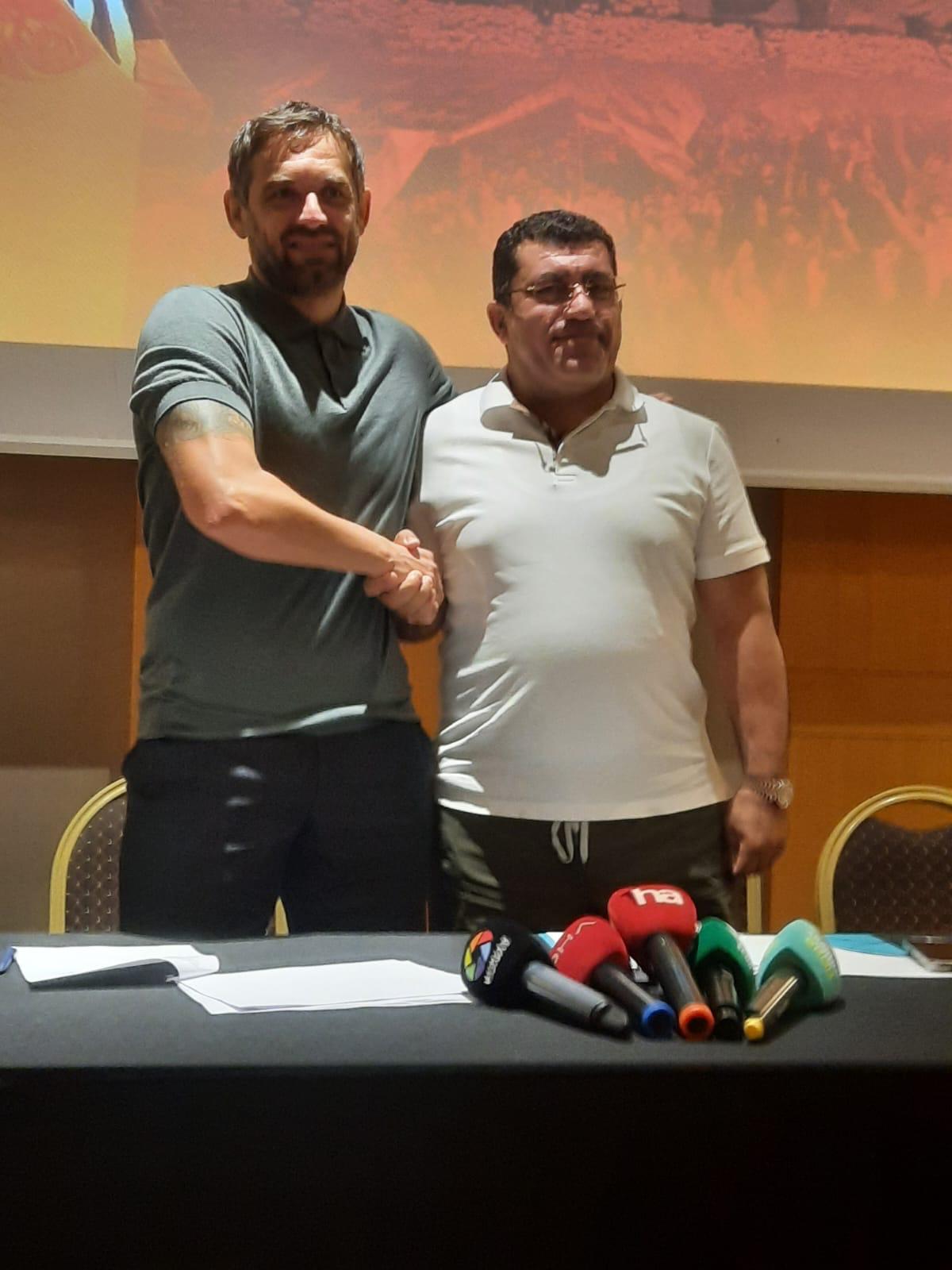 Kayserispor Teknik Direktörü Djalovic: Sıkı bir şekilde çalışacağız