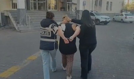 3 ilde toplam 106 yıl hapis cezasıyla aranan şahıs yakalandı