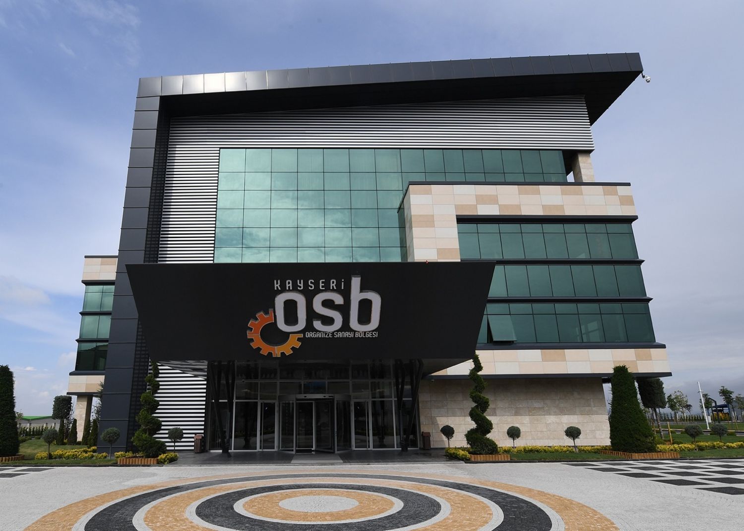 OSB’lerde işyeri açma ve çalışma ruhsatı süresi uzatıldı