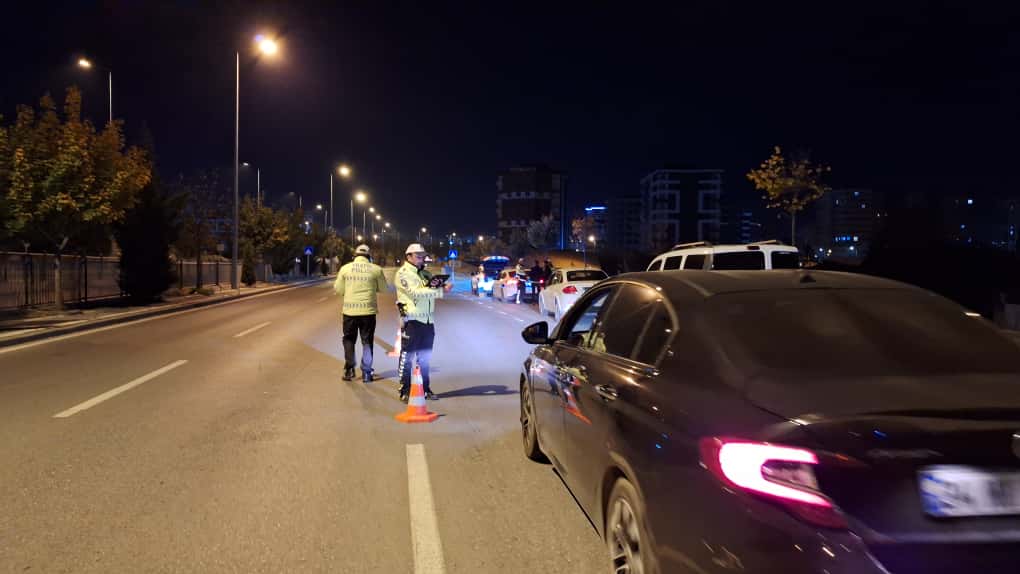 2 alkollü sürücüye cezai işlem uygulandı