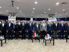 Vali Çiçek, “Güvenilir olmak, onurların en büyüğü”