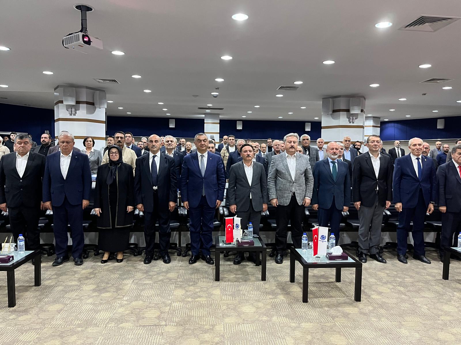 Vali Çiçek, “Güvenilir olmak, onurların en büyüğü”