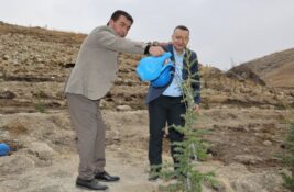 Bünyan’ın Pınarbaşı mesire alanında fidanlar toprakla buluştu