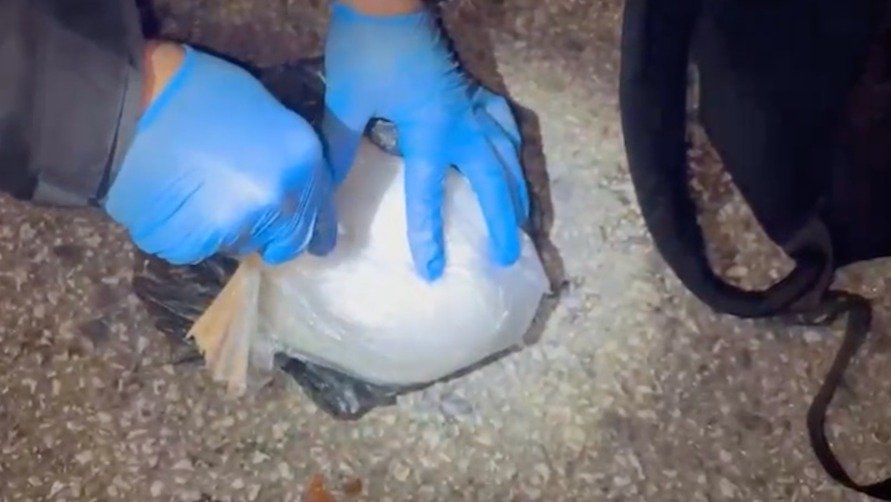 1 kilogram narkotik maddenin piyasada sürülmesi engellendi