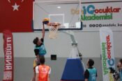 Anadolu Koleji’nden Öğretmenler Gününe özel 24 takımlı basketbol turnuvası