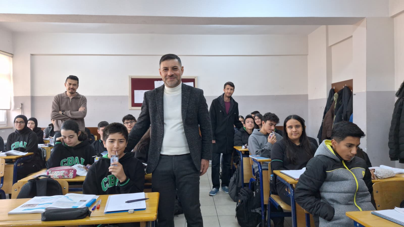 Okul Müdürü Metin; “Annelere sesleniyorum; çocuklarımızı kahvaltı yapmadan okullara göndermesinler”