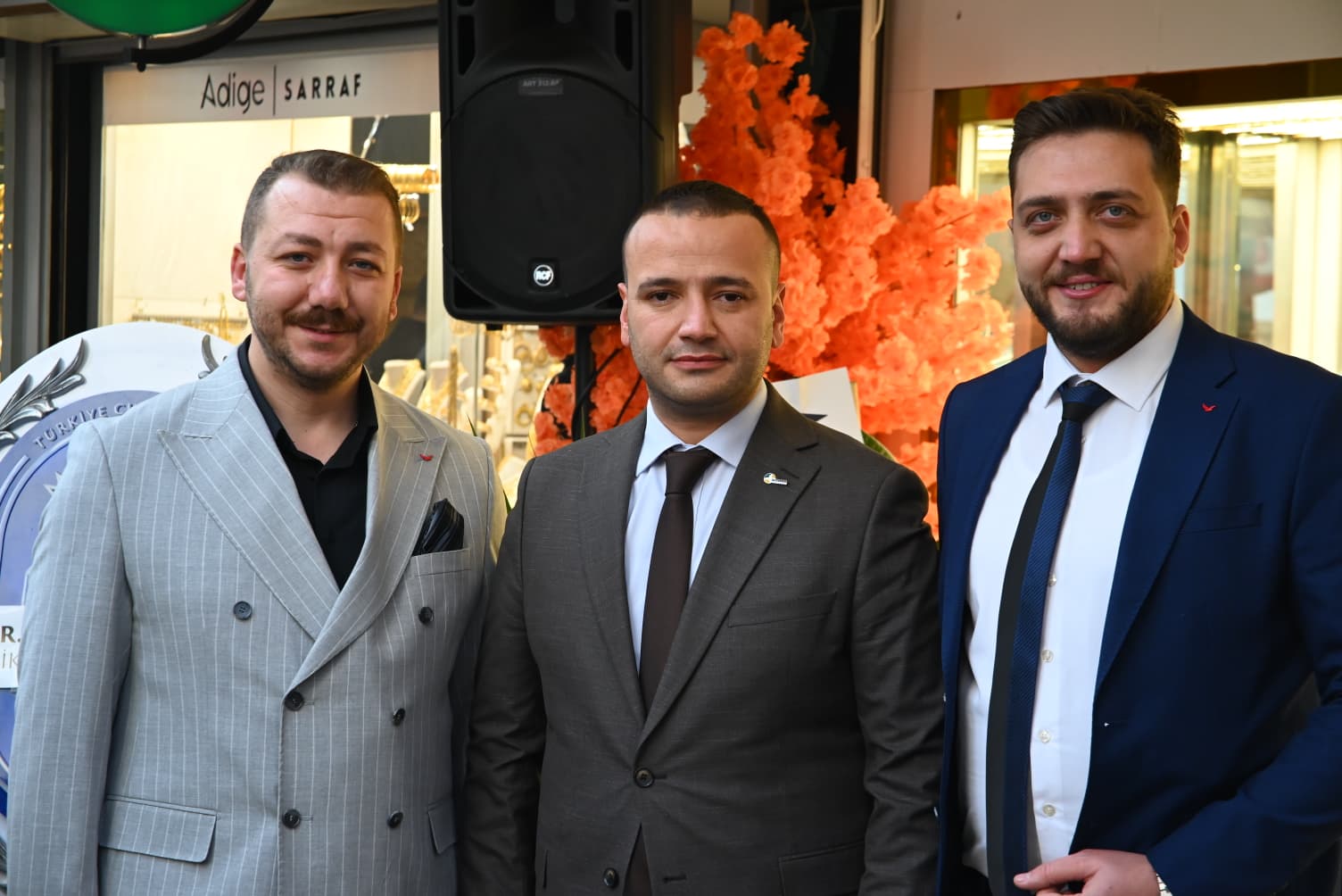 Her Gold Mücevherat hizmete açıldı