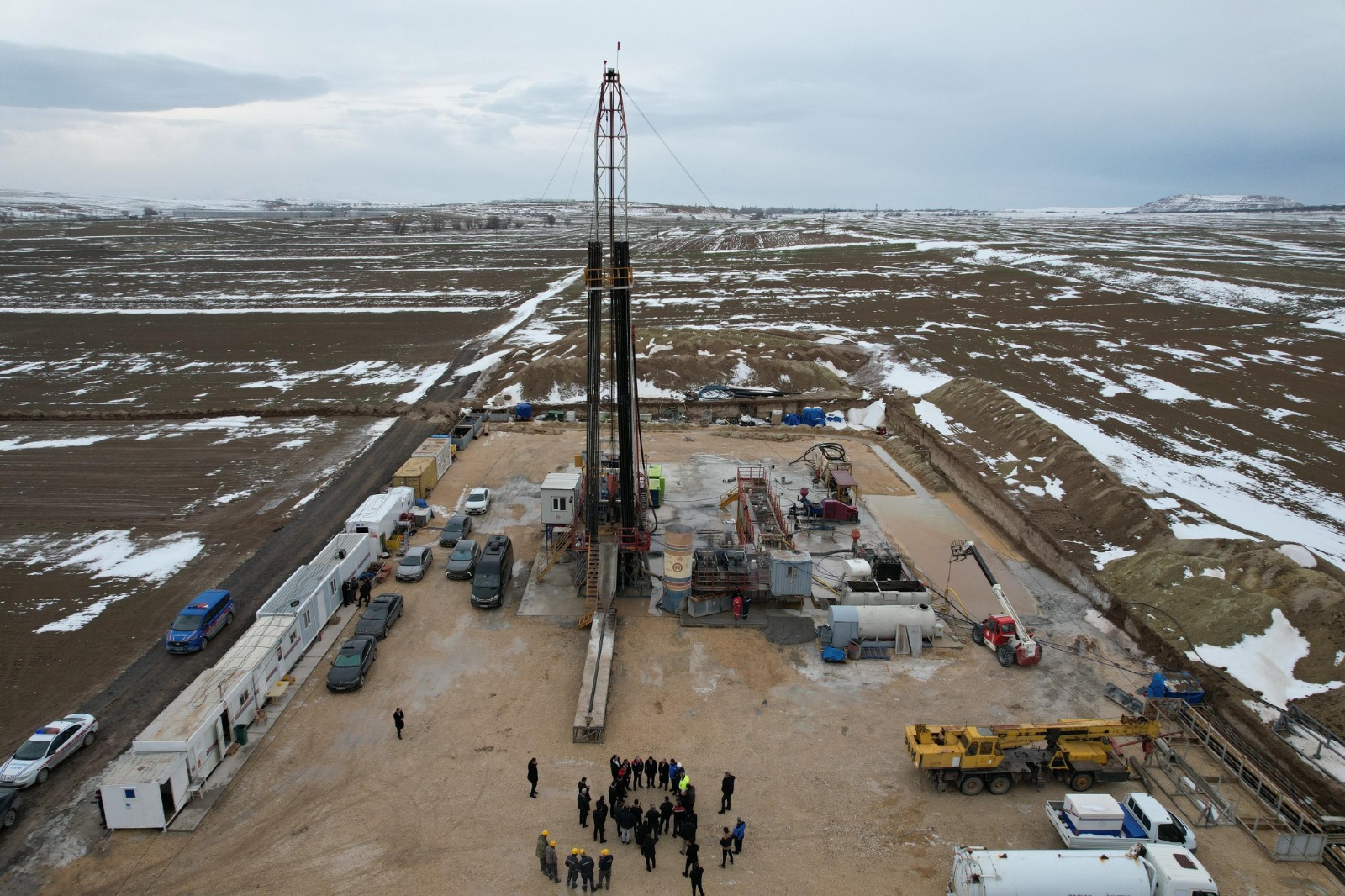 Kayseri’de Jeotermal Sera OTB Projesinde 6. Kuyudan da sıcak suya ulaşıldı