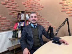 Kayseri Eczacı Odası Başkanı Akın: “Yerli ve milli ilaç sanayisine destek şart”