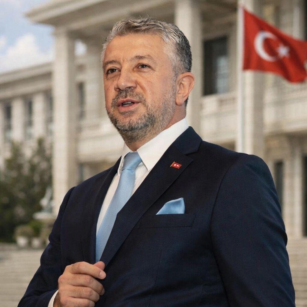 Mobilyacılar Odasında Başkan Sarıkaya, güven tazeledi