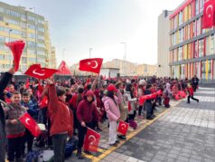 Kaymakam Ermiş, “Çocuklarımız bugün ellerinde bayraklarla eğitim öğretime başladılar”