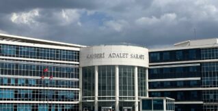 Uyuşturucu ticaretiyle yargılanan sanıklar suçlamayı reddetti