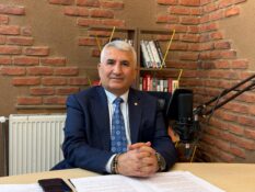 CHP’li Zeki Gümüş’ten Bolu Belediye Başkanı Tanju Özcan’a destek