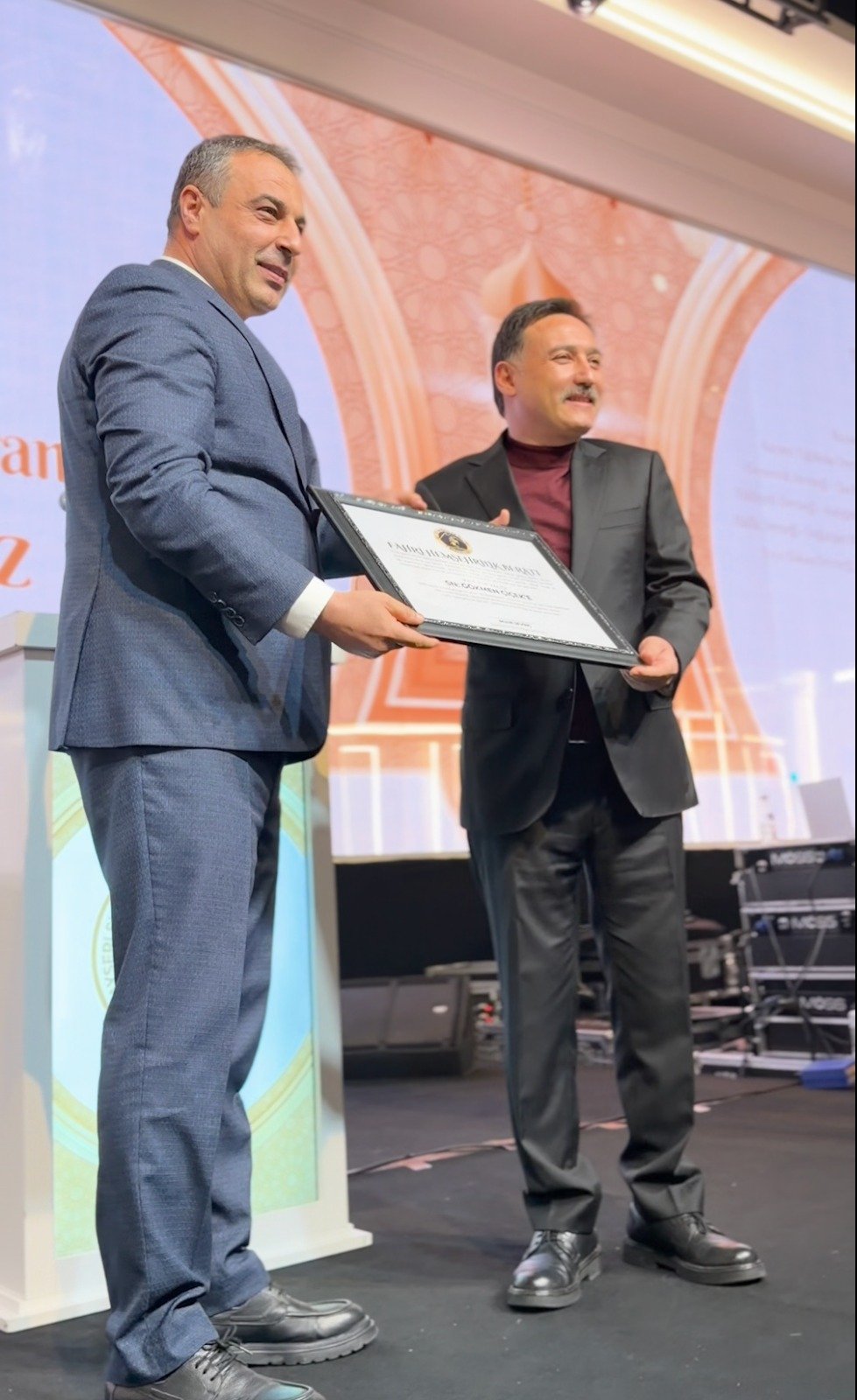 Vali Çiçek’e Fahri Sivaslı Beratı verildi