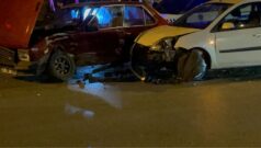 İki otomobilin çarpıştığı kazada 1 kişi yaralandı